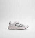 B30 Trainers White